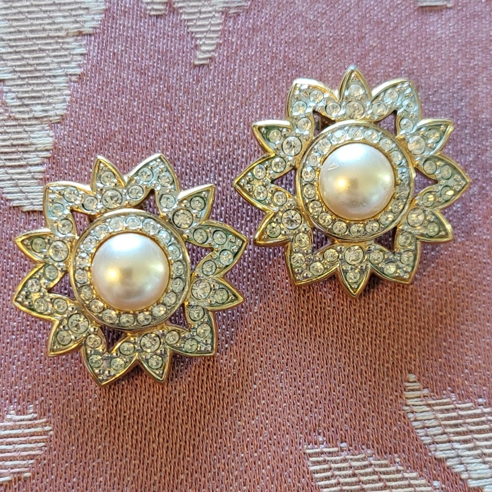 Swarovski Rhinestone & Pearl Clips